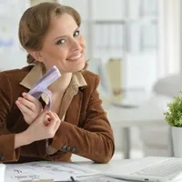 Ai bani la bancă? Statul îți va pune taxă pe ei. Cine va ajunge să plătească și 8.000 de lei? - Foto: Freepik