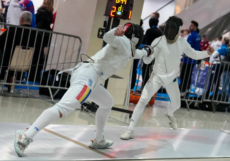 Rom&acirc;ncă de &bdquo;argint&rdquo; la floretă, la Campionatele Europene de scrimă pentru cadeți - Foto: Facebook / Federatia Romana de Scrima