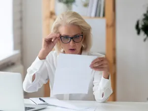 Discuții despre pensie: Contribuții la sănătate plătite de toți pensionarii. Ministrul muncii anunță - Foto: Freepik