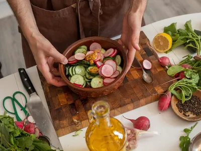 Leguma de primăvară de 2 lei care curăță ficatul, scade glicemia și îți lasă pielea luminoasă - FOTO: Pexels(imagine cu rol ilustrativ)