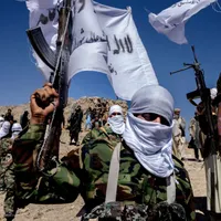 Talibanii au escortat americani la aeroportul din Kabul, în urma unei înțelegeri secrete cu SUA/FOTO: spiegel.de