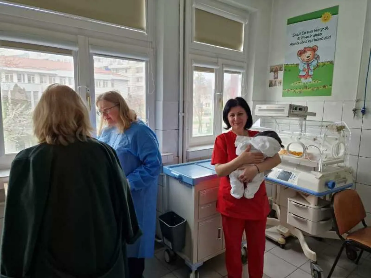 Înduioșător deznodământ. Bebelușul aruncat în toaletă după naștere a fost externat. Ce urmează acum? - FOTO: Spitalul Municipal de Urgenţă Paşcani(imagine cu rol ilustrativ)