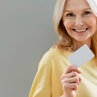 Care sunt primele 2 bănci care au virat pensie pe card? La ce ore primesc banii ceilalți pensionari? - Foto: Freepik