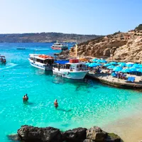 Plaja în Malta - FOTO: Lonely Planet