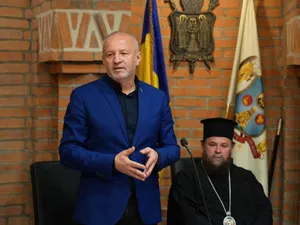Restricţii de trafic pe centura municipiului Baia Mare. Un pod construit peste râul Săsar s-a surpat