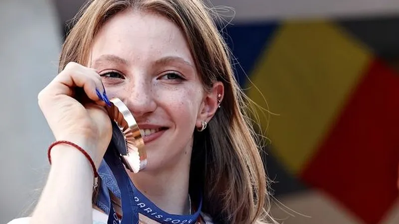 Federaţia Română de Gimnastică îi mulţumeşte lui Marcel Ciolacu pentru cuvintele frumoase - Foto: Facebook/Federaţi Română de Gimnastică