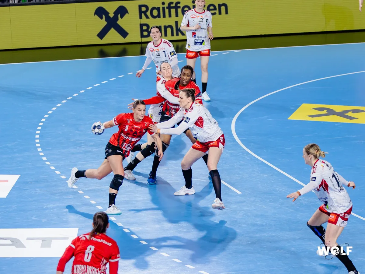 Gloria Bistrița s-a calificat în premieră în sferturile de finală ale Ligii Campionilor la handbal feminin - Foto: Facebook / Handbal Gloria Bistrița