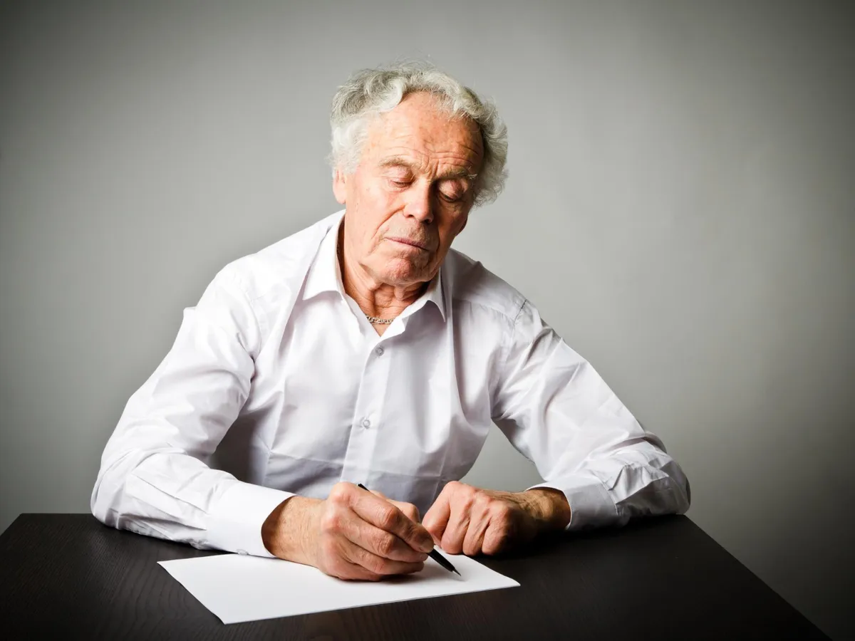 Expert zice care pensionari pierd bani la pensie după schimbarea calculului la vechimea în muncă. Ce au lucrat