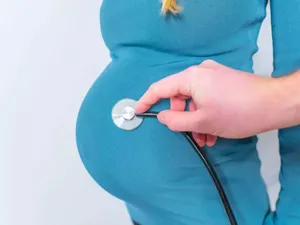 50 de copile sunt gravide într-un cătun din Maramureș. Doar trei sunt școlarizate. Ce s-a întâmplat? - Foto: Profimedia Images (imagine cu rol ilustrativ)