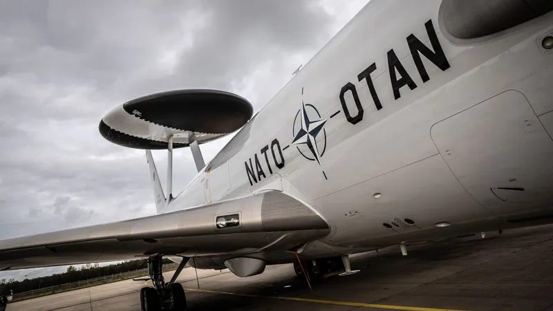 Avioane radar AWACS vor fi staţionate în Lituania - Foto: Flickr/NATO