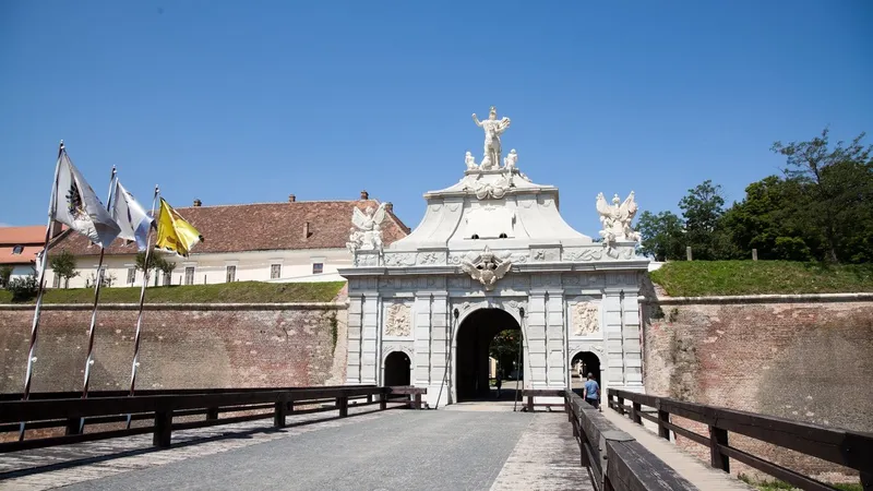 Poarta a treia a Cetății Alba Carolina din Alba Iulia - Foto: Profimedia Images