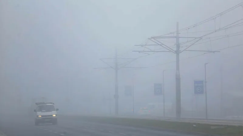 Poluarea atmosferică îi ține pe europeni în case. Măsuri de siguranță pentru sănătate Foto: Getty (fotografie cu caracter ilustrativ)