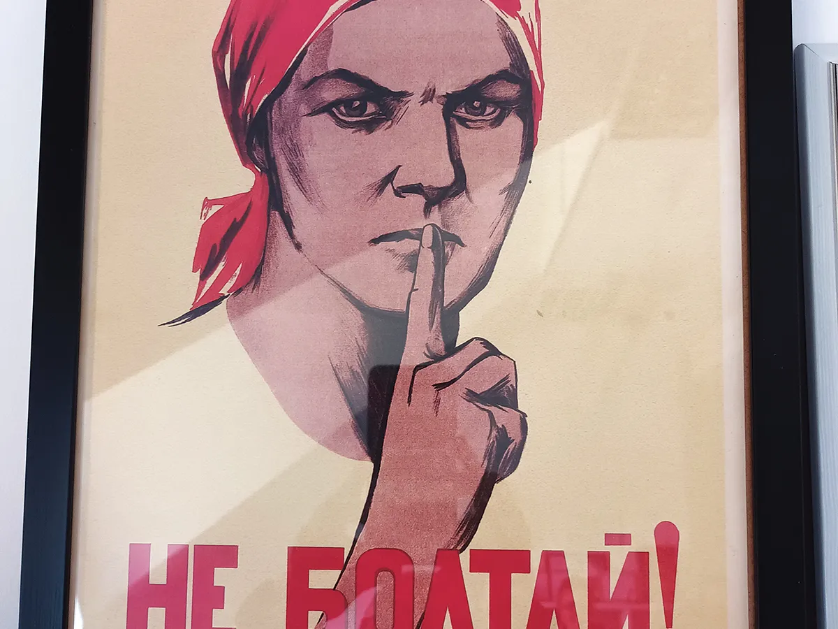 „Nu vorbi!“ Relicvă a propagandei sovietice