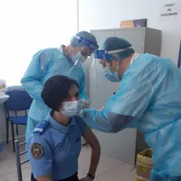 Cadrele MAI s-au vaccinat într-un număr restrâns la Iași/FOTO: Ziarul de Iași