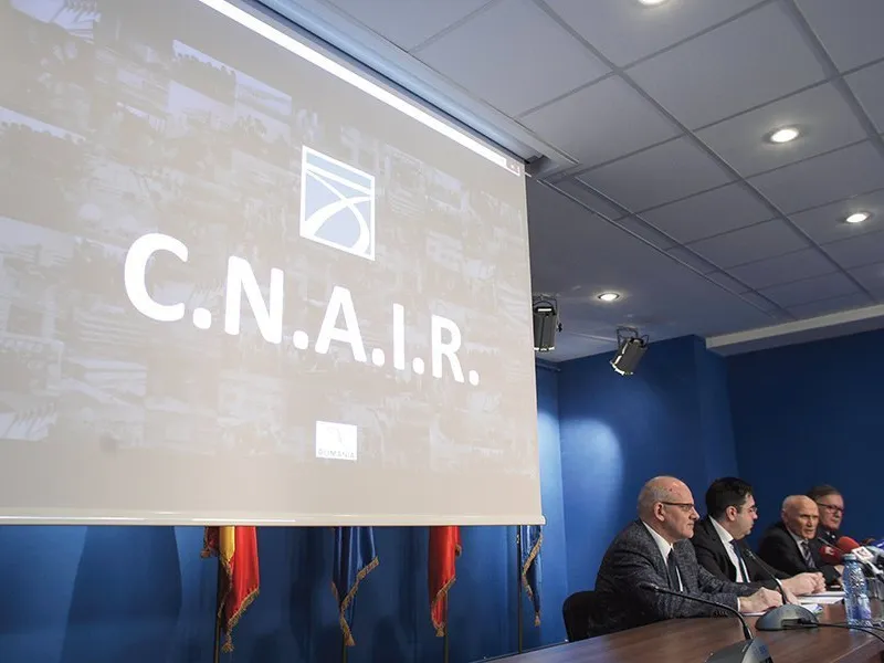 Directorul CNAIR,  Narcis Neaga (centru), conduce compania ca pe propria prăvălie