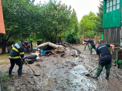 Urmările inundațiilor - Foto: IGSU