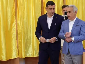 George Simion a mers la vot împreună cu Călin Georgescu. Ce au declarat? - Foto: INQUAM PHOTOS / Octav Ganea