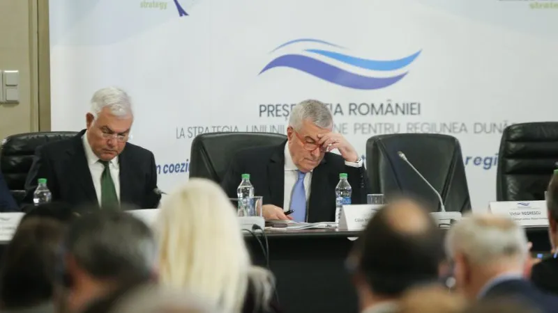 Tăriceanu se bazează pe ajutorul colegilor săi din Senat. Foto Inquam Photos/George Călin