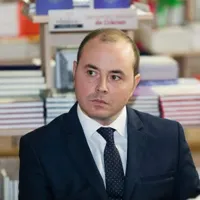 Deputatul PNL Alexandru Muraru, reprezentant special al Guvernului pentru promovarea politicilor memoriei, combaterea antisemitismului și xenofobiei. / Foto: reporteris.ro