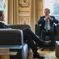 Dacian Cioloș este recunoscător președintelui Macron. FOTO: Facebook