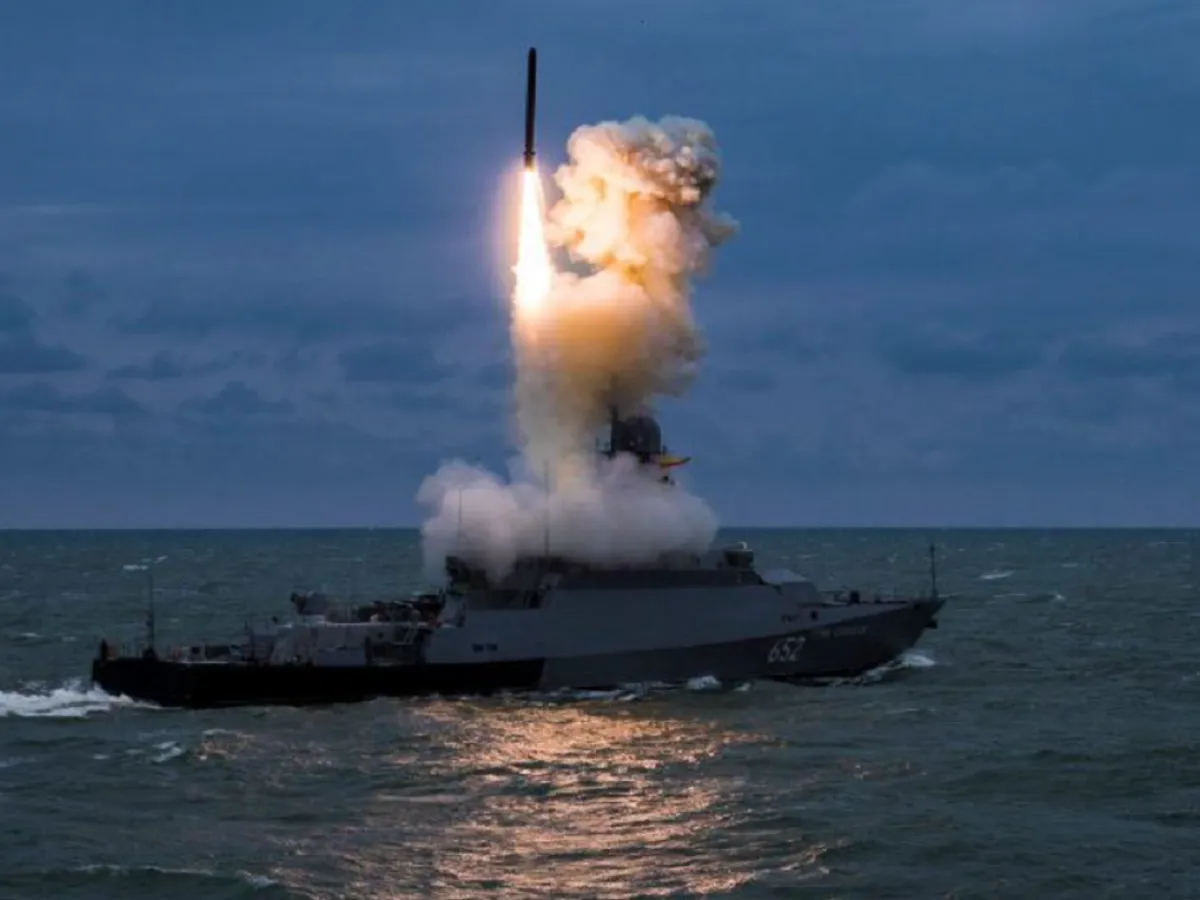 Navele de luptă rusești sunt purtătoare de rachete „Kalibr”- Foto. armyinform.com.ua