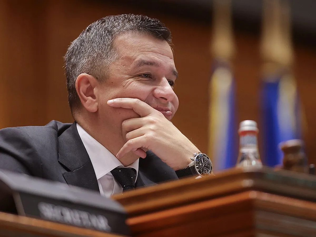Care este condiţia PSD de a rămâne în Guvernul Bolojan. Grindeanu spune că Executivul nu a făcut mare lucru