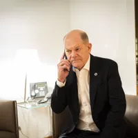 Scholz și Trump cer o pace echitabilă și sustenabilă în Ucraina: Războiul durează de prea mult timp - Foto: Profimedia images