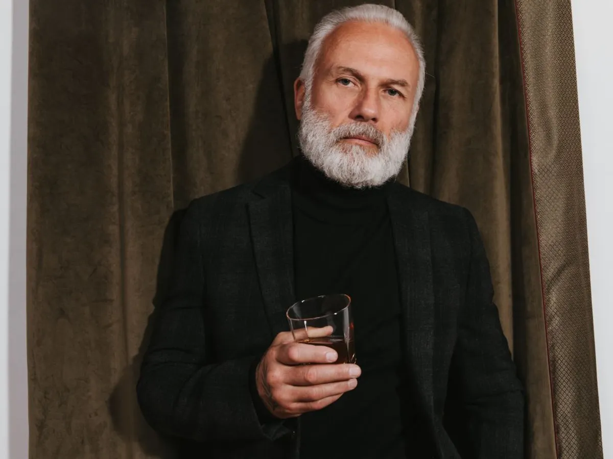 CSM dă aviz pe tăierea pensiilor speciale când UE va bloca 230.000.000 €, din cauza pensionarilor speciali