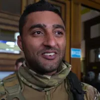 VIDEO Fiul unui parlamentar britanic, acuzat de Rusia, că a ucis uciderea un comandant cecen / news.ro