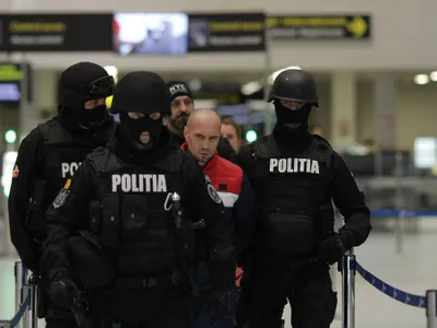 Poliția neagă că a asigurat securitatea interlopilor veniți la nunta lui Ghenosu - Foto: Inquam Photos / Octav Ganea