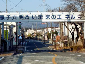 Locuitorii din Fukushima au voie să se întoarcă acasă /foto: the guardian