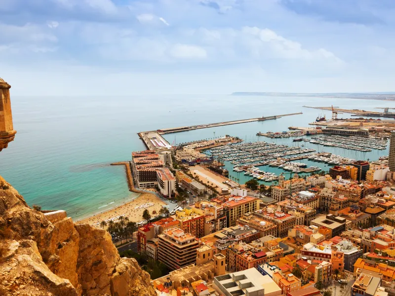 Italia face un pod unic în Europa de 13.500.000.000$ spre Sicilia. Împușcă 2 iepuri dintr-o lovitură - Foto: Freepik