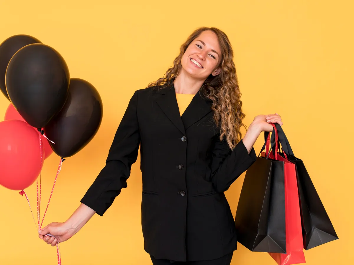 Cele mai frecvente escrocherii de Black Friday. Cum te ferești de țepele online? Ce faci dacă ai fost păcălit?