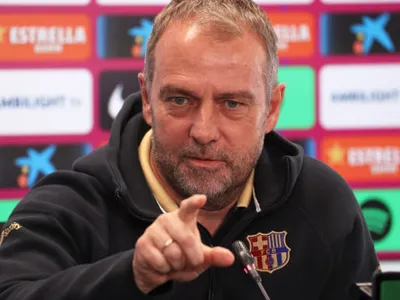 ”Cu nume și prenume”. Hansi Flick a cerut transferul unui român la Barcelona! Îl vrea din iarnă la echipă