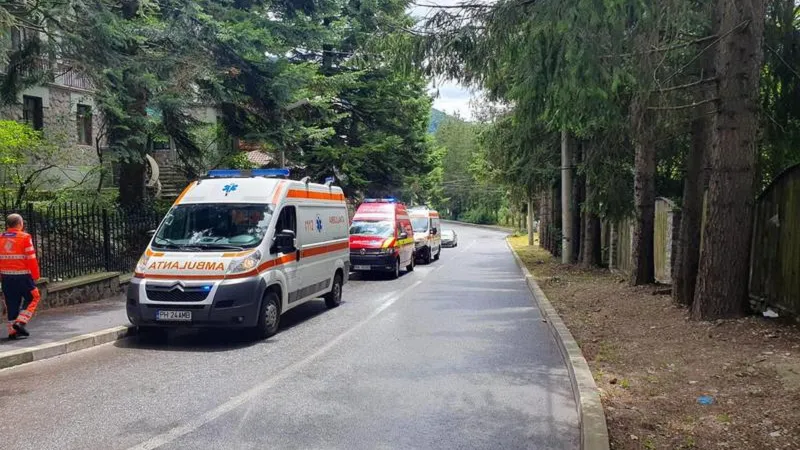 Există un oraș care amendează ambulanțele care depășesc limita de viteză, chiar dacă sunt în misiune Foto: ISU Prahova (fotografie cu caracter ilustrativ)