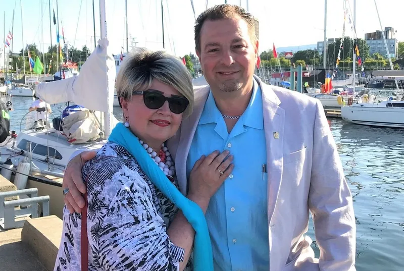 Carmen Enea Tomescu și soțul