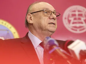 Ce averi au judecătorii CCR care au decis secretizarea declarațiilor de avere. Cel mai sărac are venituri de zeci de mii de euro anual