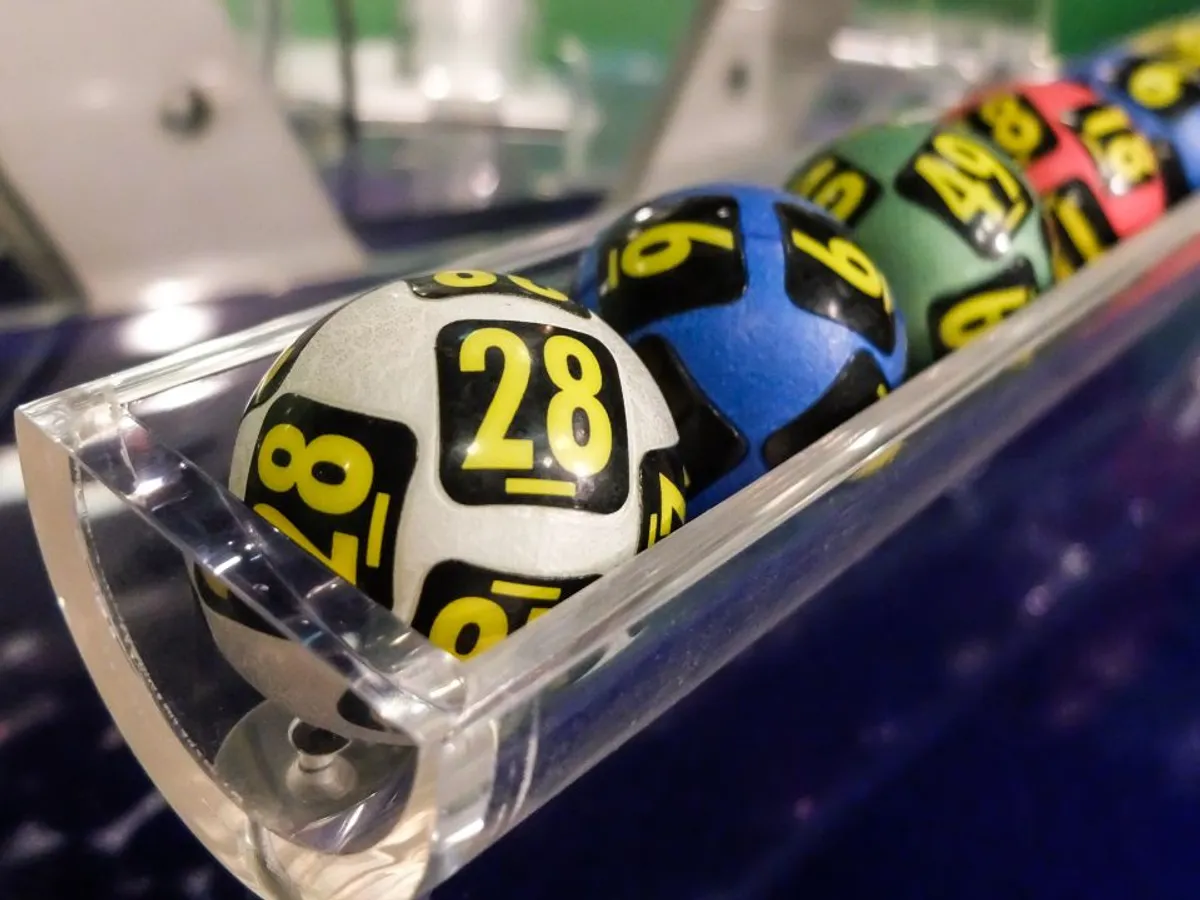 Joi vor avea loc noi trageri Loto 6/49, Noroc, Joker, Noroc Plus, Loto 5/40 şi Super Noroc. Reportul la Joker