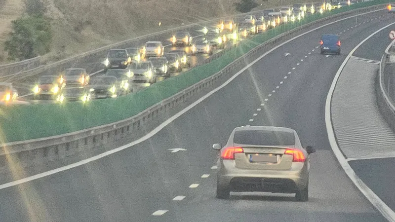 Restricții de circulație pe Autostrada A2 București – Constanța. Au reînceput lucrările la carosabil - Foto: Profimedia images