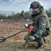 „Glorioasa” armată rusă a trimis geniștii la război cu bucăți de lemn în loc de TNT/foto: grodno.by