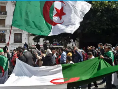 Vot în Algeria, cu liderii protestatarilor arestați/Foto: reuters