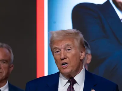 Donald Trump: „Sunt președintele muncitorilor, nu al companiilor care au părăsit America” - FOTO: Profimedia (imagine cu rol ilustrativ)