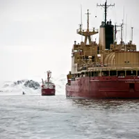 Război în Antarctica pentru 500 miliarde barili de petrol. Putin vrea să pună mâna pe „aurul negru” - Foto: Profimedia Images (imagine cu caracter ilustrativ)