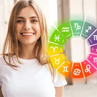 HOROSCOP 19 FEBRUARIE Luna în Scorpion aduce o zi liniștită Săgetătorilor. Peștii, admirați de toți - Foto: Freepik, PNGEGG (Imagine cu rol ilustrativ)