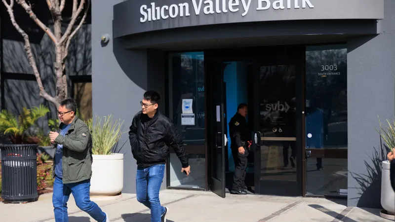 z: Prăbuşirea Silicon Valley Bank, eșec al politicii Rezervei Federale Americane - Foto: Profimedia Images