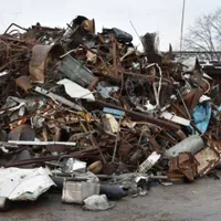 Fierul vechi din curtea lui Gheorghe Dincă FOTO: ANABI