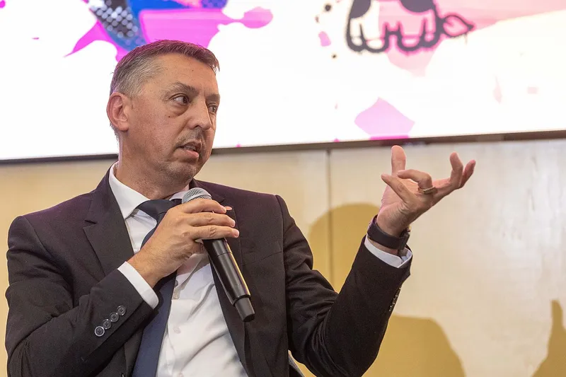 Daniel David, la o &icirc;nt&acirc;lnire cu studenţii, la Timişoara - Foto: INQUAM PHOTOS/Virgil Simionescu