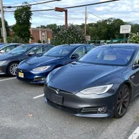 362.000 de mașini electrice Tesla, chemate în service. Sistemul autonom, considerat pericol de NHTSA. - Foto: Profimedia Images
