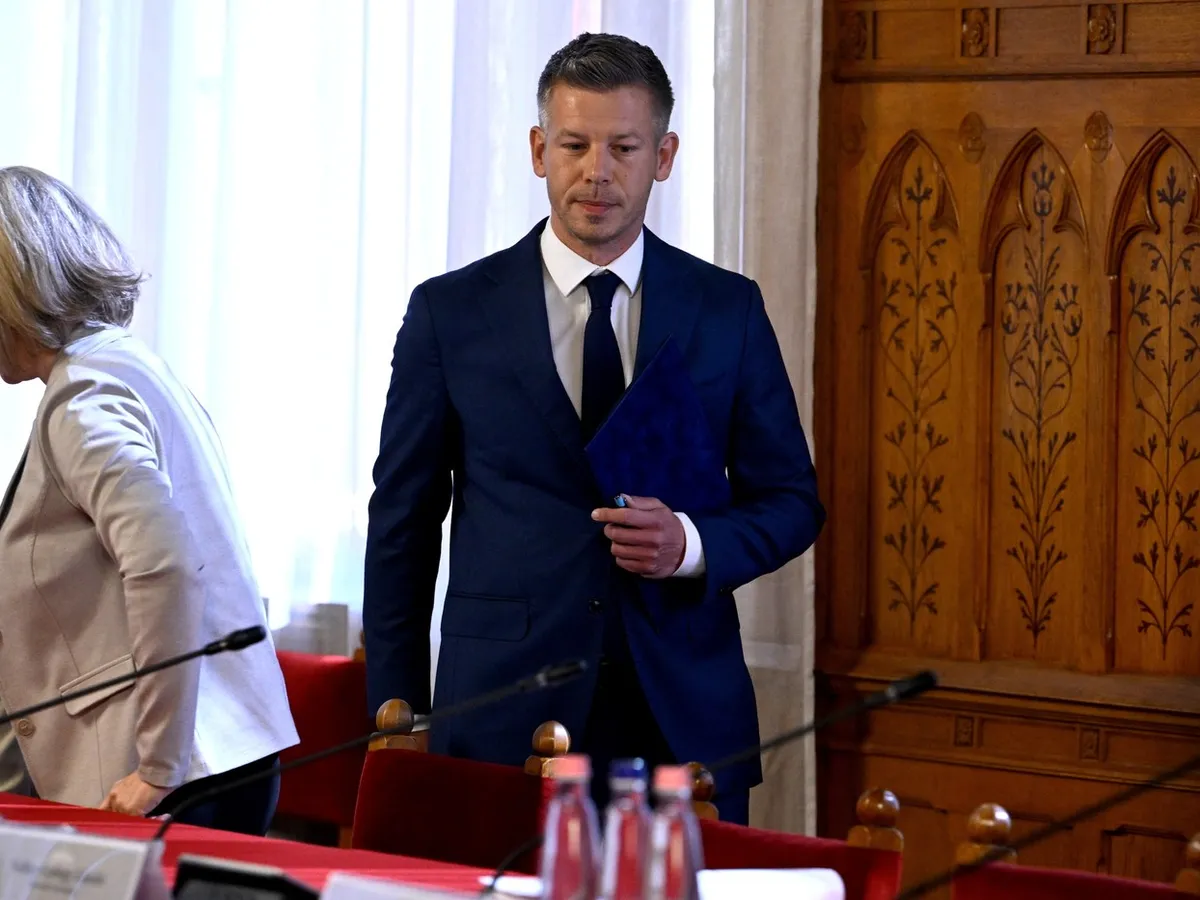 Peter Magyar acuză distrugerea de documente sensibile înainte de plecarea lui Viktor Orbán