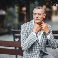 Cine sunt pensionarii care pierd 100.000 de lei la pensionare ?  - Foto: Freepik